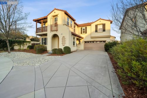 224 Riverland Ct, San Ramon, CA 94582-5200