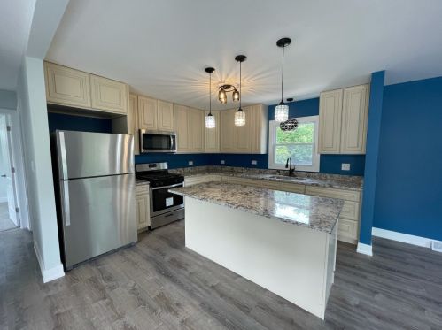 13801 Keeler Ave, Robbins, IL 60472-1426
