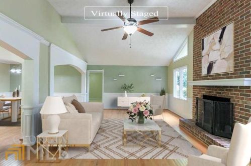 1426 Manchester Ct, Lilburn, GA 30047-2018