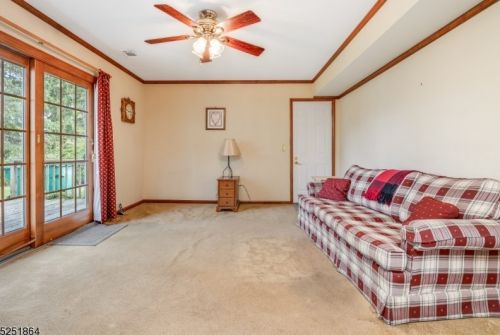 107 Pleasant View Rd, Hackettstown NJ  07840-1017 exterior