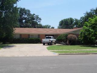 4703 27th St, Lubbock, TX 79410-2323