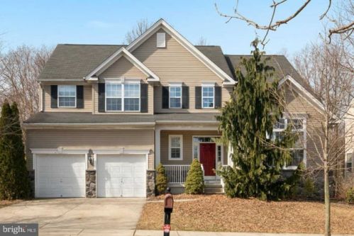25 Hillside Dr, Auburn, NJ 08085-1372