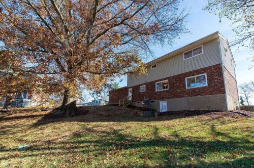 4306 Eaglepoint Ct, Cincinnati OH  45238-6109 exterior