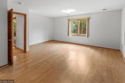 4211 Bristol Run, Saint Paul MN  55126-1410 exterior