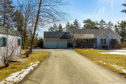 139 Ledge Rd, South Thomaston, ME 04858-3128