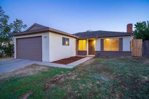 709 Wessmith Way, Madera, CA 93638-2171