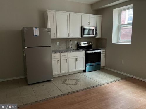 4728 Chestnut St, Philadelphia, PA 19139-4613
