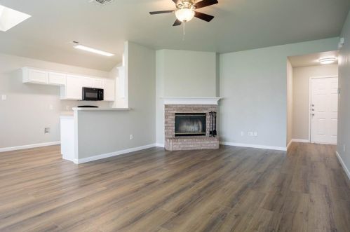 10500 Aransas Dr, Fort Worth TX  76131-3920 exterior