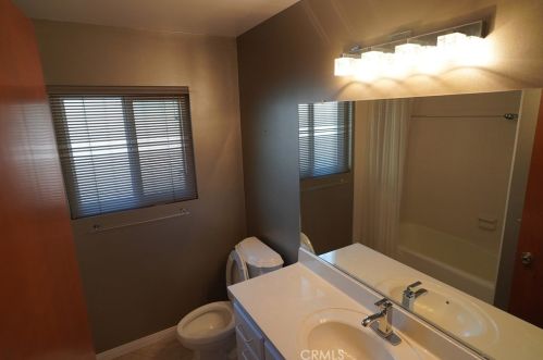 2766 Lizbeth Ave, Anaheim CA  92806-4831 exterior