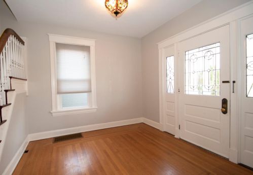 3439 Duncan Ave, Cincinnati OH  45208-2312 exterior