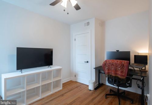 1614 Juniper St, Philadelphia PA  19148-1013 exterior