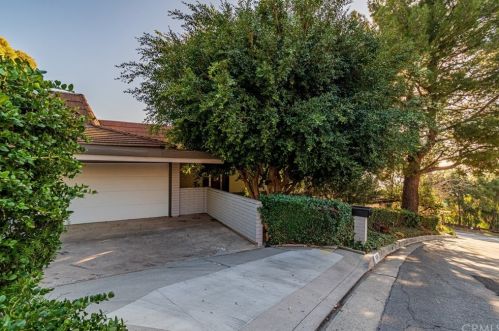 14064 Summit Dr, Whittier, CA 90602-1956