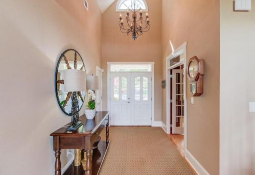 1126 Shoreline Dr, Jefferson GA  30549-2142 exterior