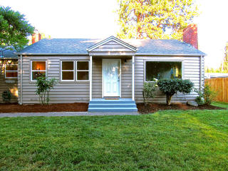 625 Harold St, Eugene, OR 97402-2339