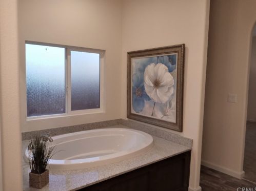 634 Circlewood Dr, Paradise CA 95969-5704 exterior