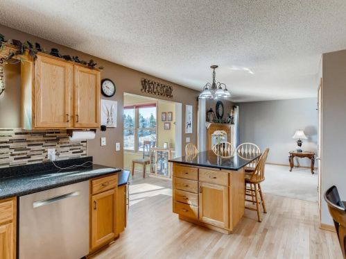 8028 Greenbriar Ln, Saint Paul MN  55125-8472 exterior