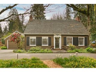 8800 Birchwood Rd, Portland OR  97225-2716 exterior