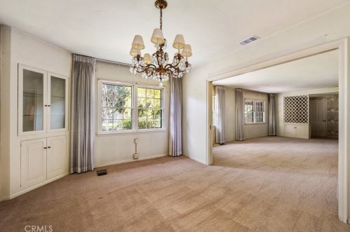 740 West St, Anaheim CA  92801-4708 exterior