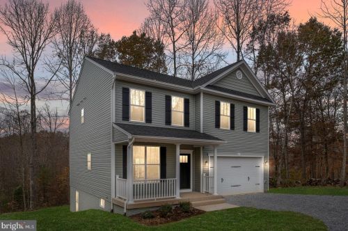 10626 Leavells Rd, Fredericksburg, VA 22407-1256