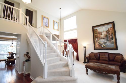 41 Prairie Pointe Ln, Streamwood, IL 60107-2356