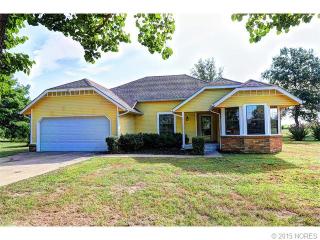 20665 Carefree Dr, Claremore, OK 74019-4260