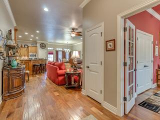 4409 Spyglass Dr, Norman, OK 73072-8574