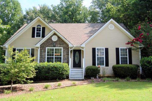 704 Habersham Pl, Holly Springs, GA 30115-4185
