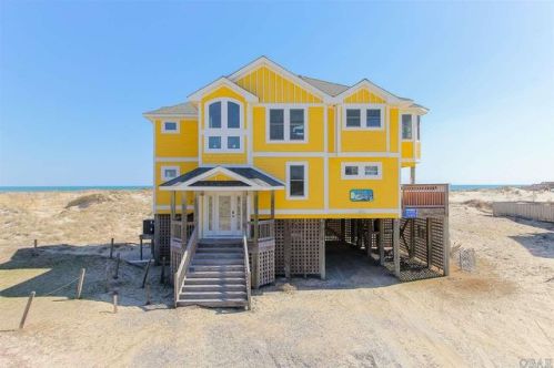 1973 Sandfiddler Rd, Corolla, NC 27927-9351