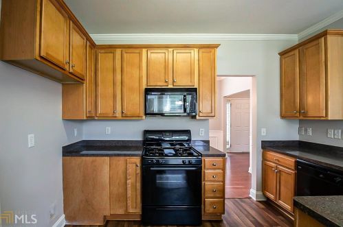 1813 Bailey Ln, Lithia Springs, GA 30122-2499