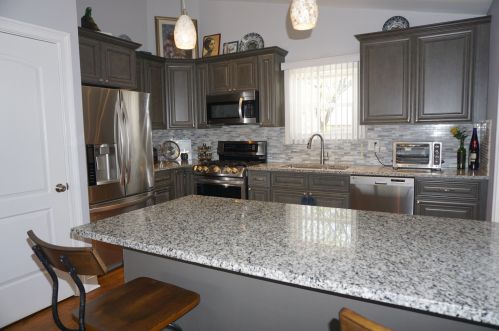 2176 Ash St, Des Plaines IL  60018-2915 exterior