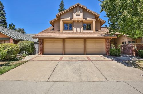 9151 Saddle Ridge Way, Fair Oaks, CA 95628-6553