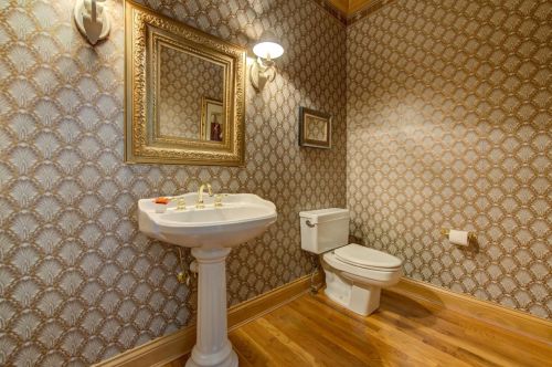 10627 Deerfield Rd, Cincinnati OH  45242-4212 exterior