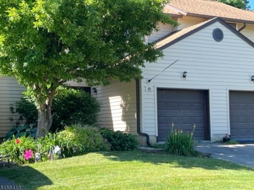 10 Bluebird Ct, Fredon, NJ 07860-1466