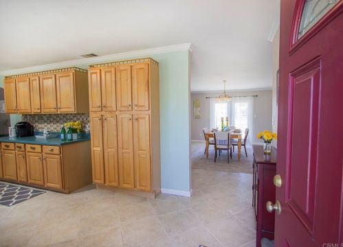 3240 Lansdown Ln, Ramona, CA 92065-3624