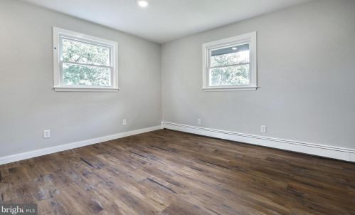 173 Strathcona Dr, York PA  17403-3830 exterior