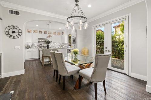 49 Bower Tree, Irvine CA  92603-0107 exterior