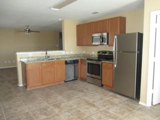 1420 Castle Ridge Rd, Fort Worth TX  76140-5741 exterior