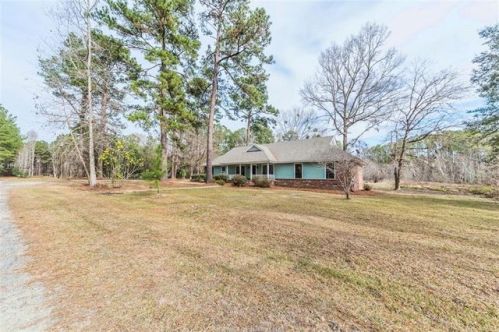 1039 Plantation Dr, Bellinger, SC 29927-6701