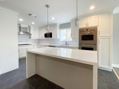 1036 Santa Cruz Dr, Concord CA  94523-2331 exterior