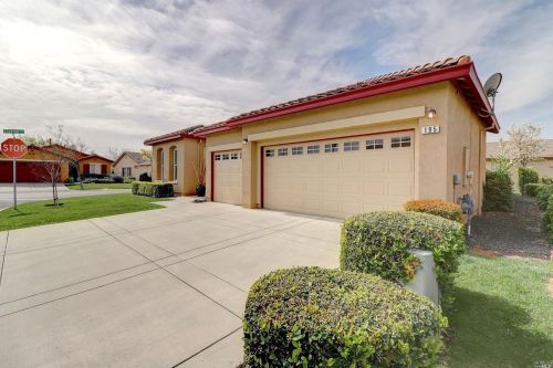 195 Southern Hills Dr, Rio Vista, CA 94571-2174