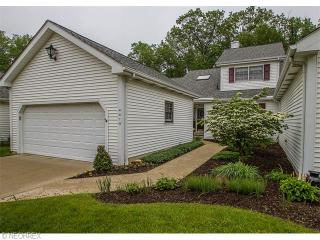 6670 Hidden Lk Trl, Cleveland OH  44141-3176 exterior