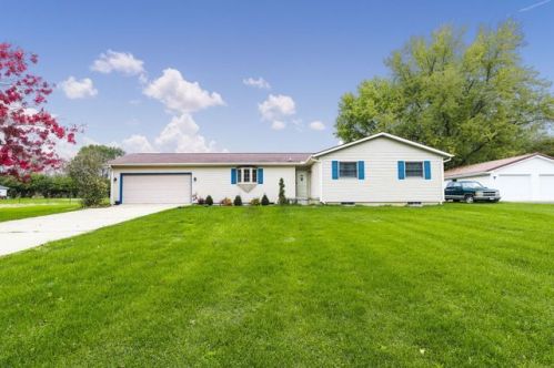 1771 2959th Rd, Ottawa, IL 61350-9729