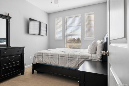 6918 Elk Ct, Aurora CO 80016-4290 exterior