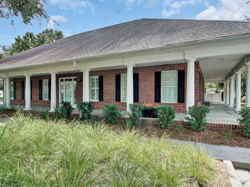 1485 Cambridge Lakes Dr, Mount Pleasant SC  29464-7301 exterior