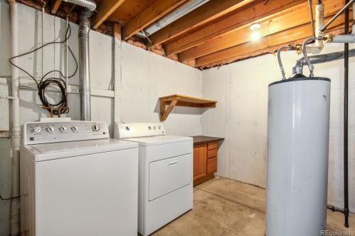 14602 Elk Pl, Denver CO 80239-5429 exterior