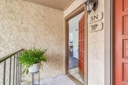 7640 Greenway Blvd, Dallas, TX 75209-5017