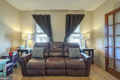 22 Middle St, Hanover PA 17331-3746 exterior