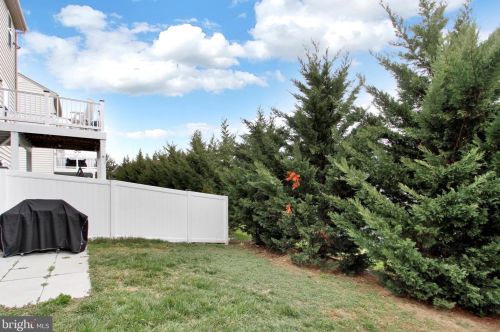 34 Ctr St, Hanover PA 17331-2828 exterior