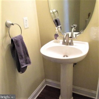 40 St, Trenton NJ 08691-4125 exterior