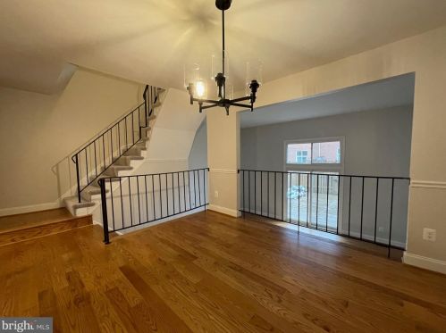 2325 Harleyford Ct, Herndon VA  20191-2740 exterior